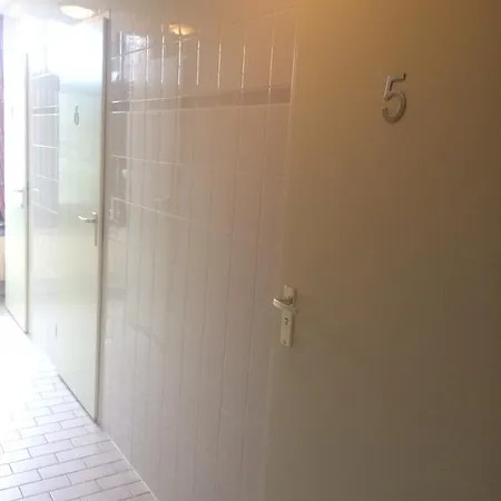 Hotel Kasteel De Essenburgh 3*