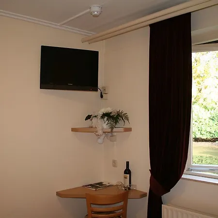 Kasteel De Essenburgh Hierden