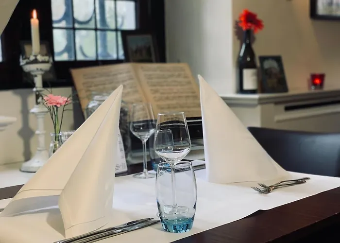 ホテル Kasteel De Essenburgh ヒールデン