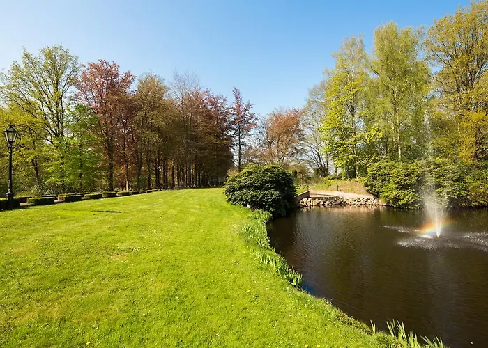 ホテル Kasteel De Essenburgh