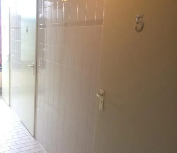 Hotel Kasteel De Essenburgh 3*