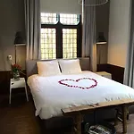 Kasteel De Essenburgh 3* Hierden