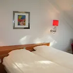 Hotell Kasteel De Essenburgh 3*