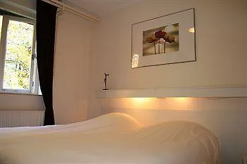 Otel Kasteel De Essenburgh Hierden