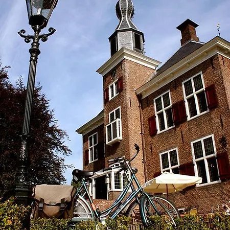 Kasteel De Essenburgh Otel 3*