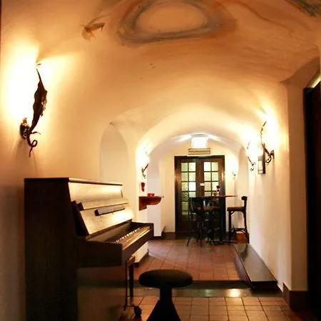 Kasteel De Essenburgh Otel