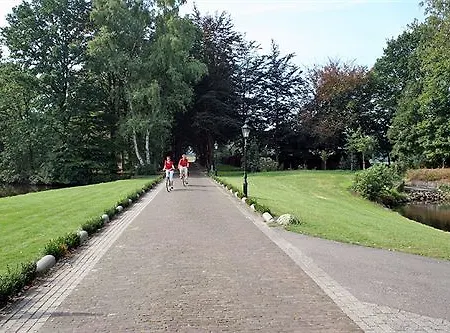 Otel Kasteel De Essenburgh Hierden